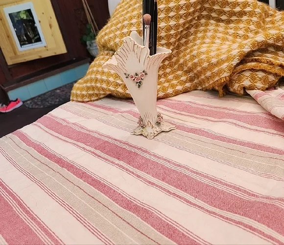 Lee Wollard Pink Cream,Gold  Floral  vase Jewelry, Make-up Brush Holder vintage - Picture 11 of 12